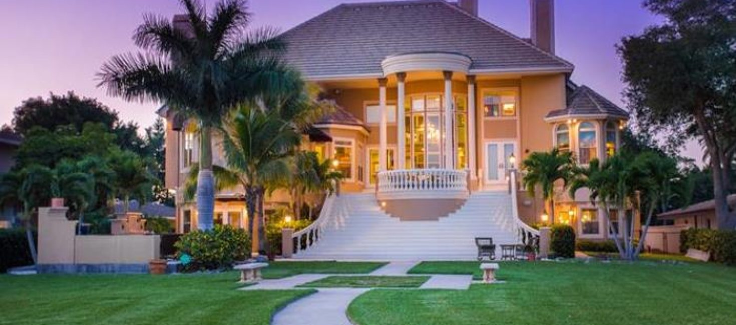 Sarasota Realestate Luxury Sales Up 22% in Aug 2015